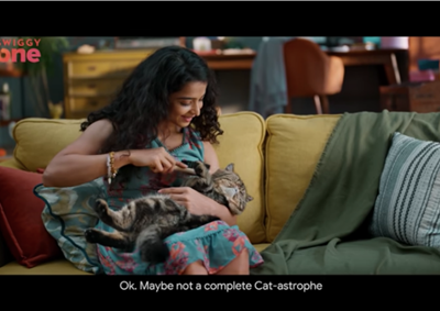 Swiggy showcases a cat&#8217;s disappointment and a dog&#8217;s satisfaction over the arrival of Swiggy One